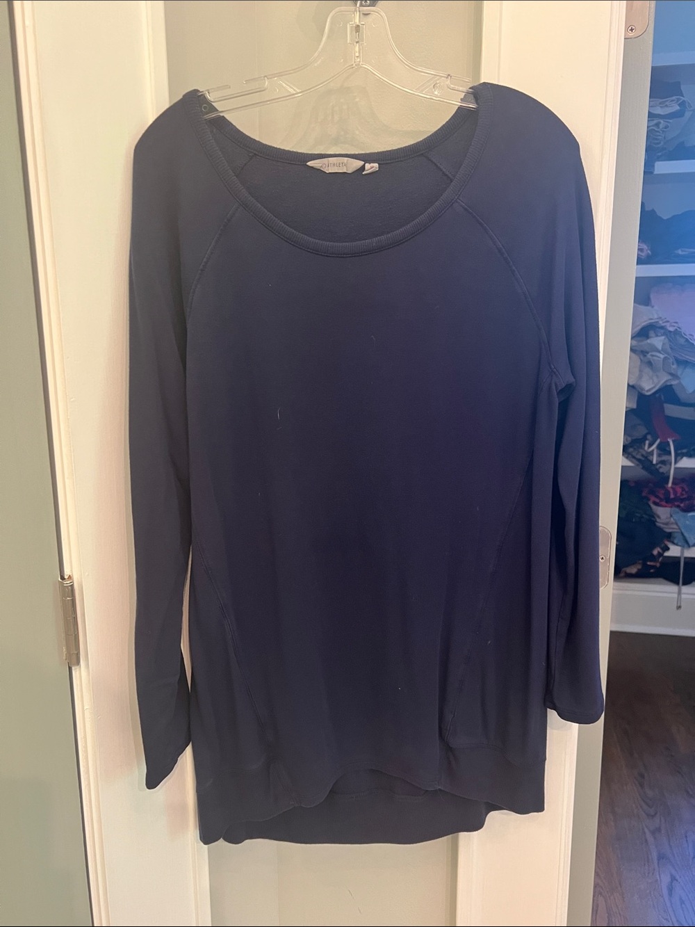 Athleta Navy Long-Sleeve Crewneck Pullover